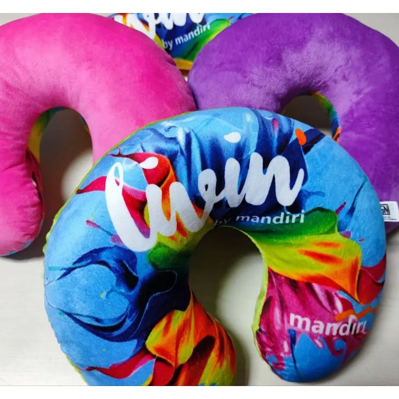 souvenir bantal bank mandiri