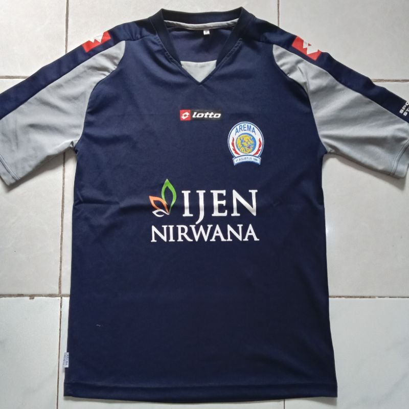 Jersey bola Arema Indonesia Home 2011