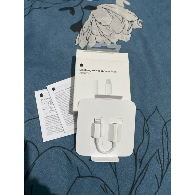 Apple Lightning to Headphone Jack Adapter