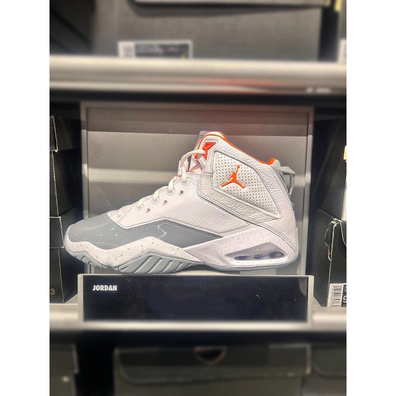 Nike Jordan B'Loyal - White Total Orange