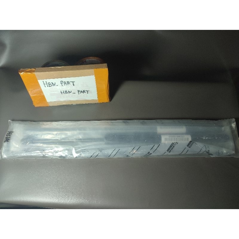 SHOCK BAGASI WISH BELAKANG TOYOTA WISH