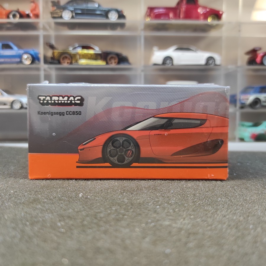 Tarmac Works Koenigsegg CC850 Orange