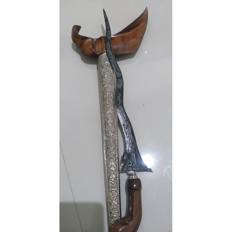 Keris gajah Liman luk 5 sepuh est tangguh Madura sepuh Panjang 36cm