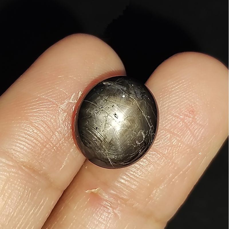 Permata Natural Ruby Star Gondola (G) atau Black Star Safir Bentuk Oval Polos