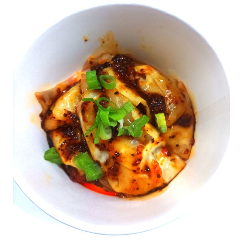 

wonton pangsit ayam chili oil