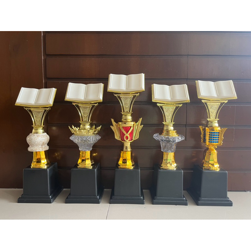 Piala Figur Buku Figur Al-Quran Piala murah