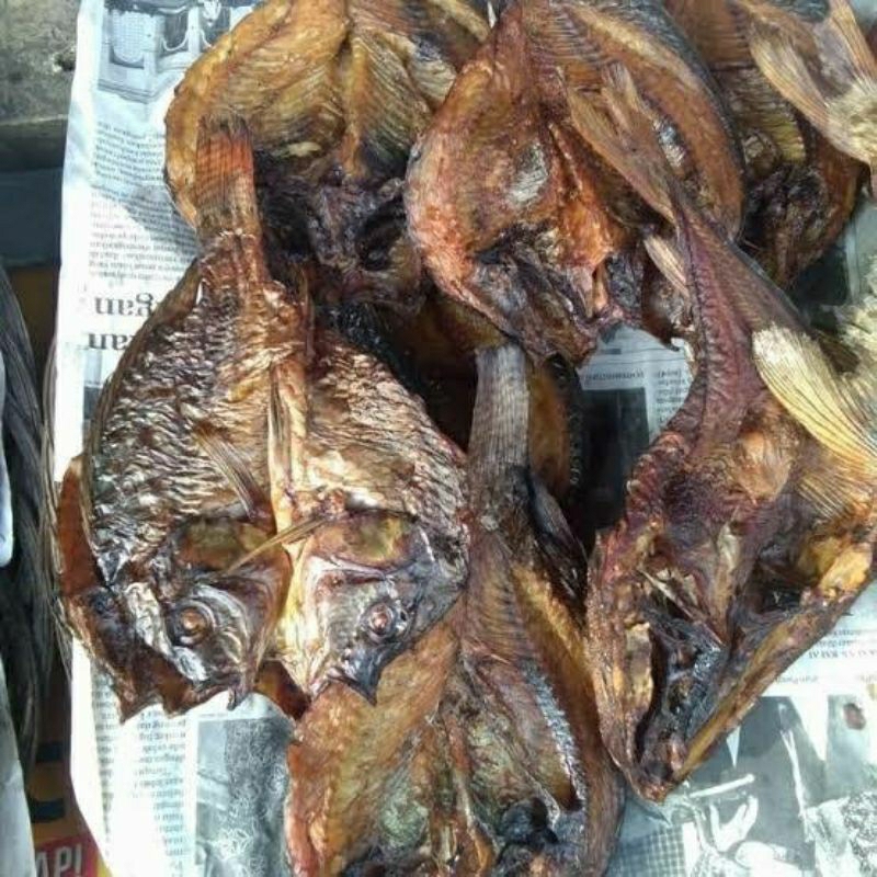 ikan mujaer/mujair/jaer/nila asap tanpa pengawet 250 gr