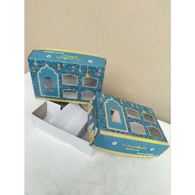 

Dus Kotak Oleh Oleh haji dan umroh 1 pcs