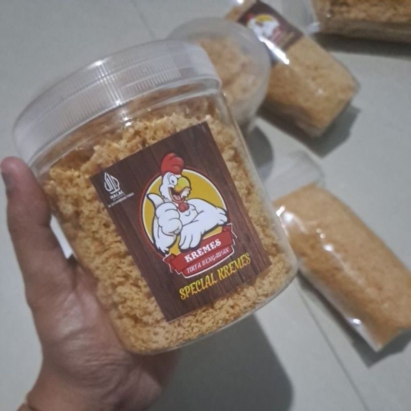 

Kremesan ayam Tirta Bengawan