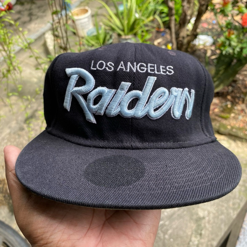 Mitchell and ness NFL raiders snapback