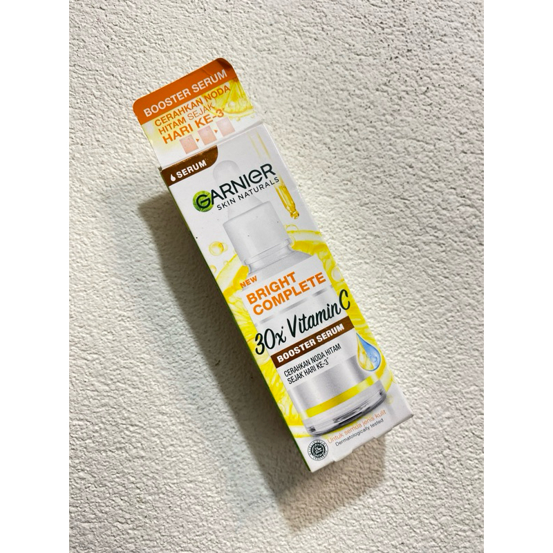 GARNIER vit c serum