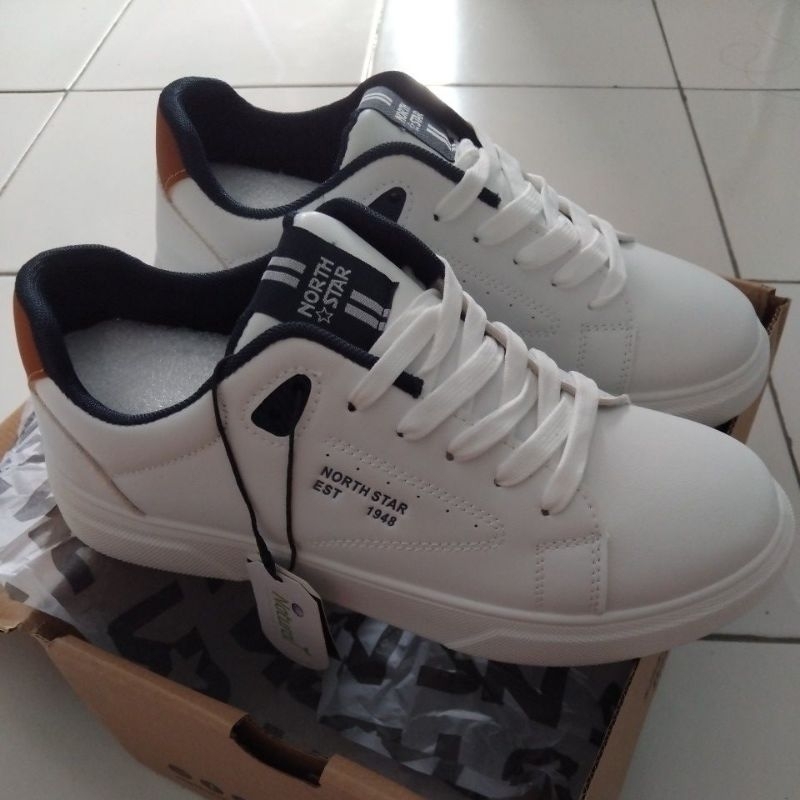 BATA Sepatu north star pria 881-1171