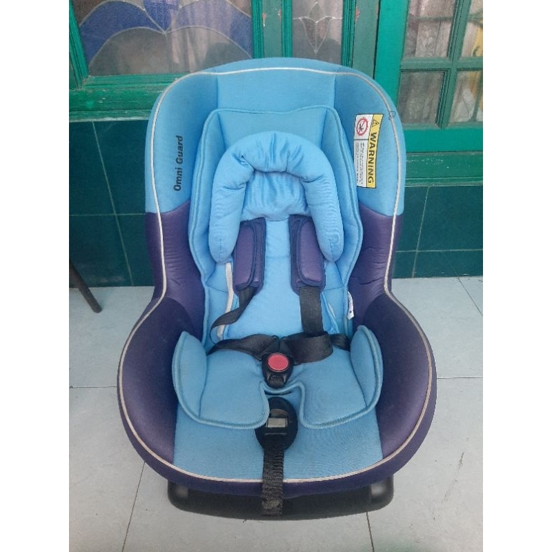carseat COCOLATTE OMNIGUARD preloved
