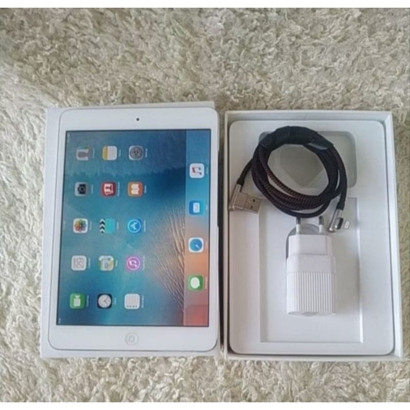 iPad mini 1 second