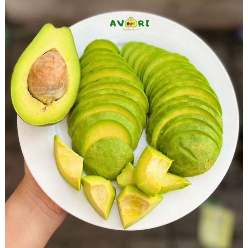 

ALPUKAT MENTEGA 1 kg ISI 3-5 MENTAH MATANG 2-3 HARIAN