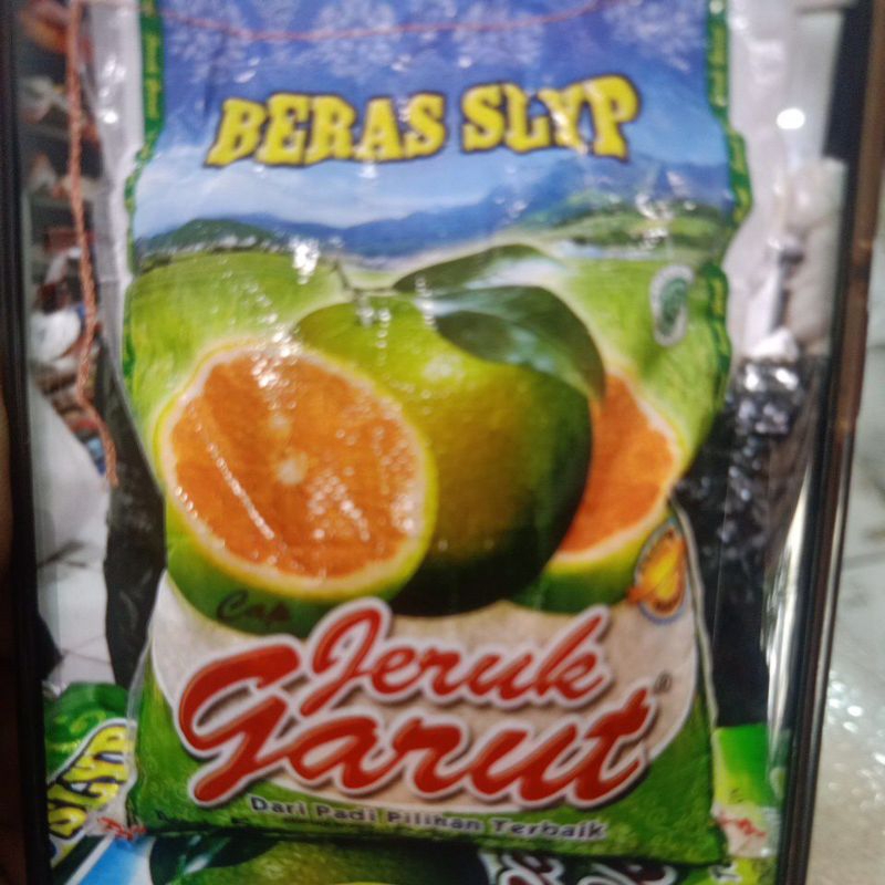 

Beras merek jeruk garut 5 kg