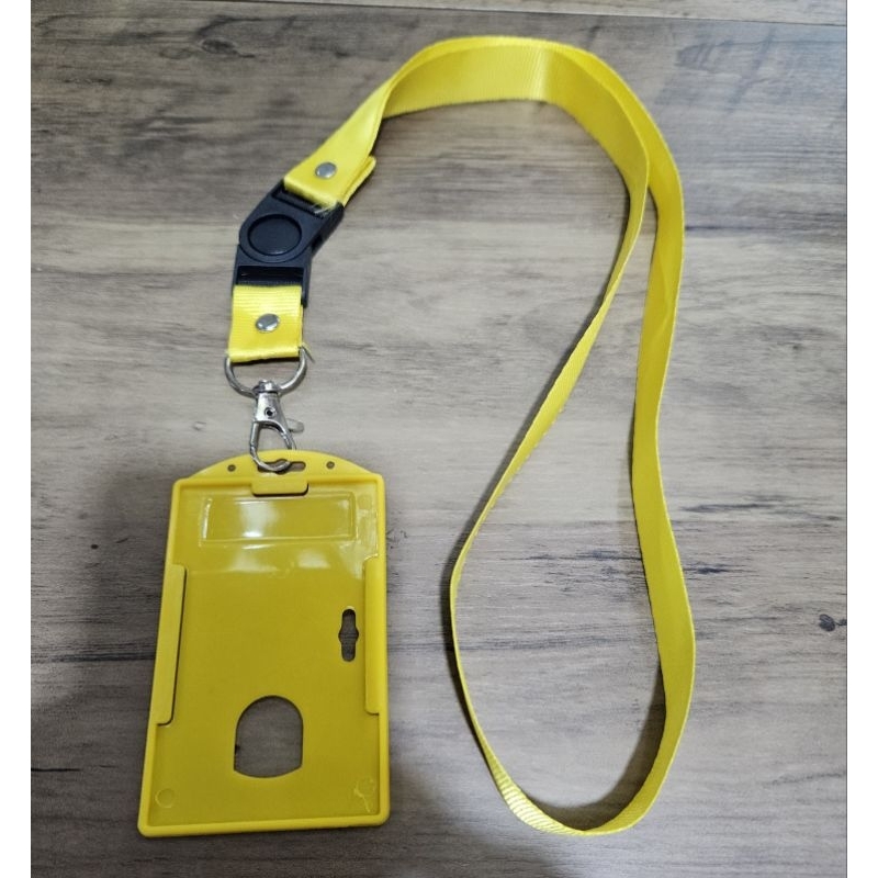 

Tali Id & Casing Kuning