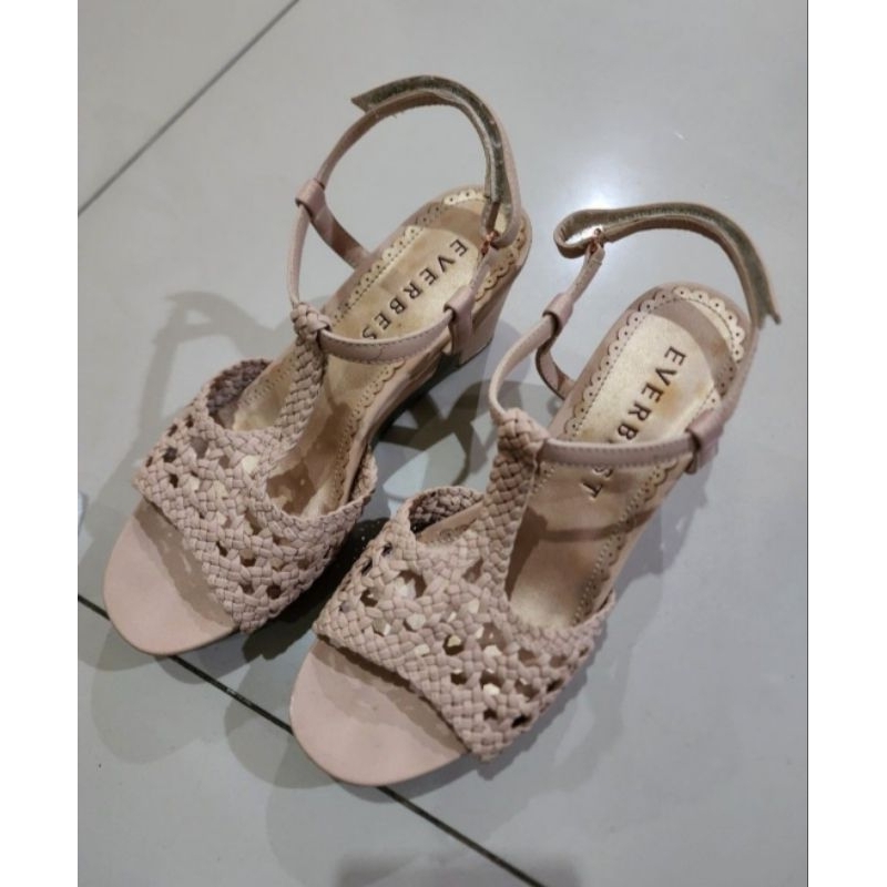 Everbest Sandal Wedges PRELOVED size 37