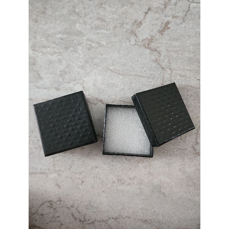 

Box craft / Kotak perhiasan / box hadiah / kotak size 5cmx5cmx2,5cm