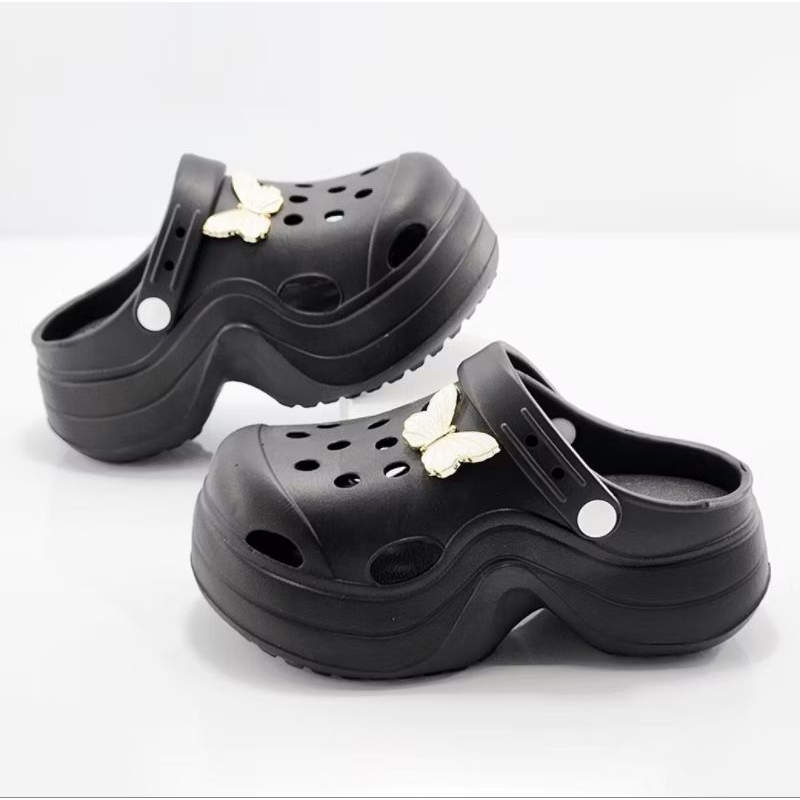 Wedges kupu kupu seri hitam tinggi 7cm