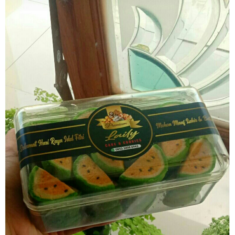 

KUE KERING LEBARAN 2025 COOKIES SEMANGKA KUNING MURAH BERAT 1TOPLES -+360GRAM (baca deskripsi produk)