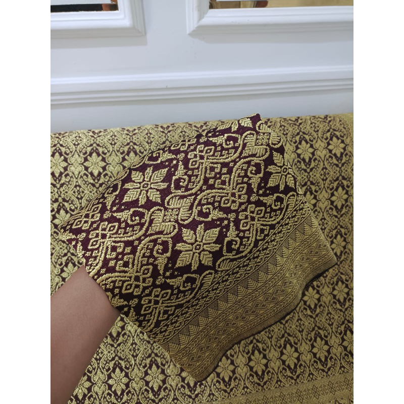 Songket pandaisikek asli.songket padang.motif exclusive langka.warna burgundy gold