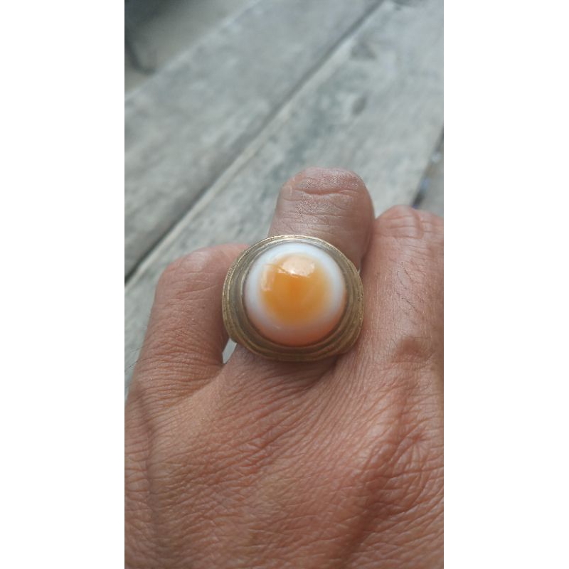 Batu sulaiman mata top