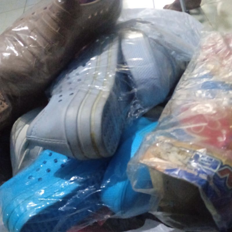 sepatu sandal cuci gudang/rijek