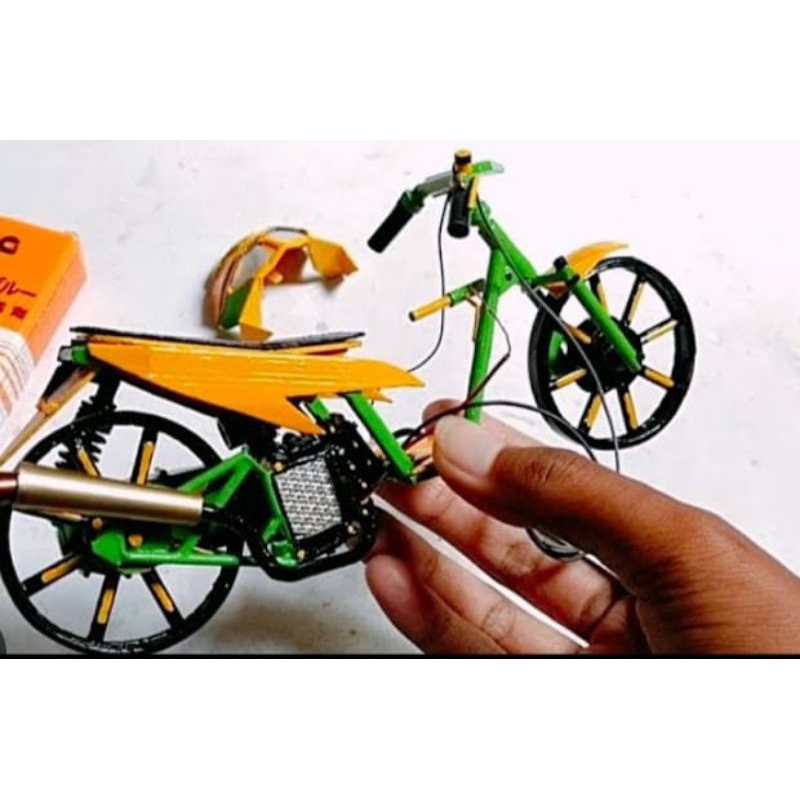 miniatur diecast motor drag Honda Vario techno 110