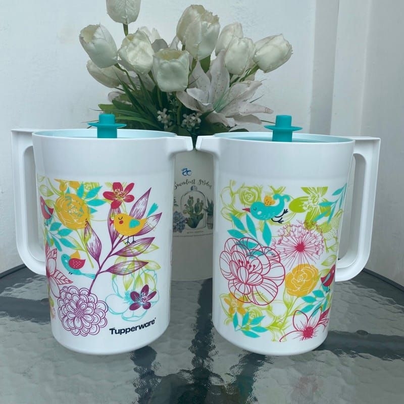 Pitcher 2L Tupperware