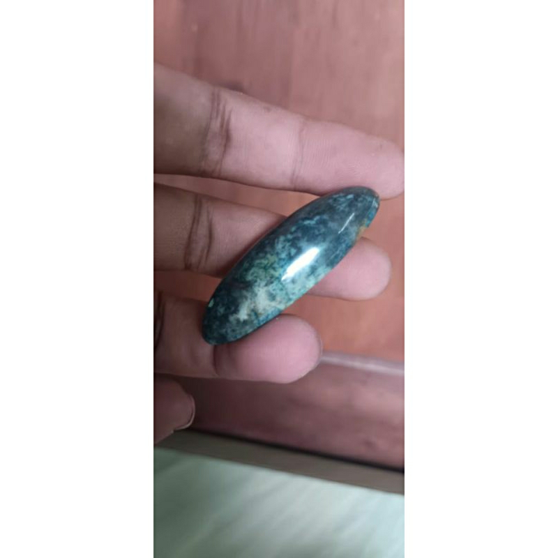 Batu bacan blue elektrik lostone