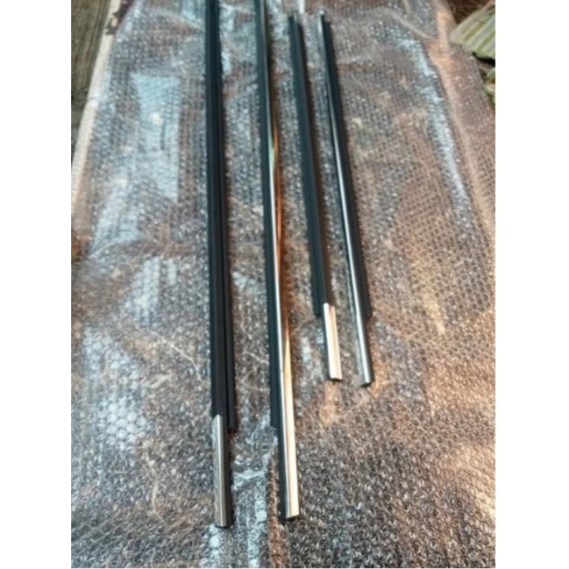 weather strip karet pelipit pintu mobil Innova lama chrome original