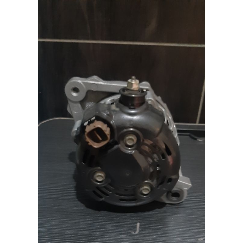 ALTERNATOR/DINAMO CAS TOYOTA AVANZA.XENIA tahun 2010/2012 1,3 cc
