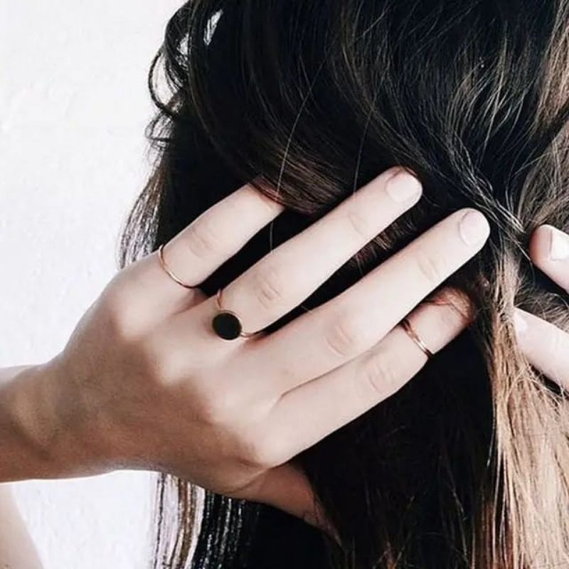 cincin titanium wanita model permata hitam