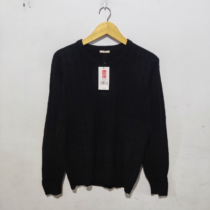 Sweater GU by Uniqlo