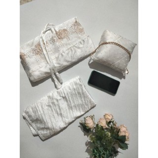 Mukena Uragiri _Armani Silk Bahan Premium Eksklusif_