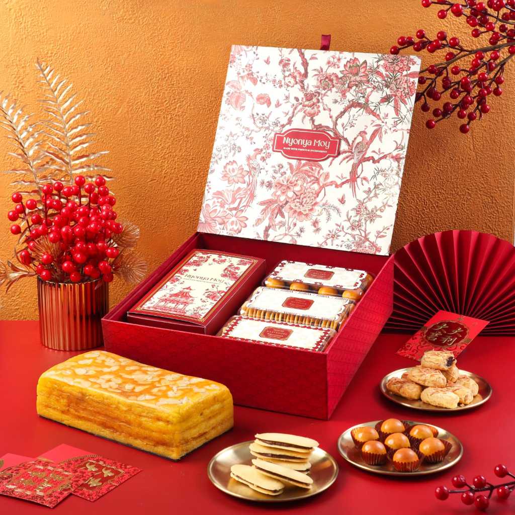 

Hampers C-Signature Premium Nyonya Moy x Total Graphic Collaboration