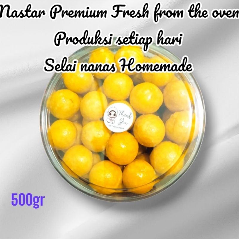 

KUE NASTAR FRESH FROM THE OVEN SELAI NANAS HOMEMADEPRODUKSI SETIAP HARI