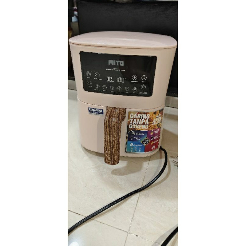 air fryer mito 4 liter lowwatt PRELOVED LIKE NEW KIRIM INSTANT