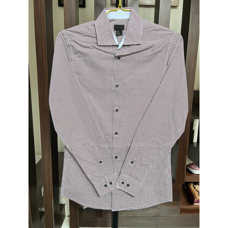 [PRELOVED LIKE NEW] KEMEJA PRIA LENGAN PANJANG H&M KEMEJA KANTOR BAJU FORMAL ATASAN KOTAK KOTAK KEME