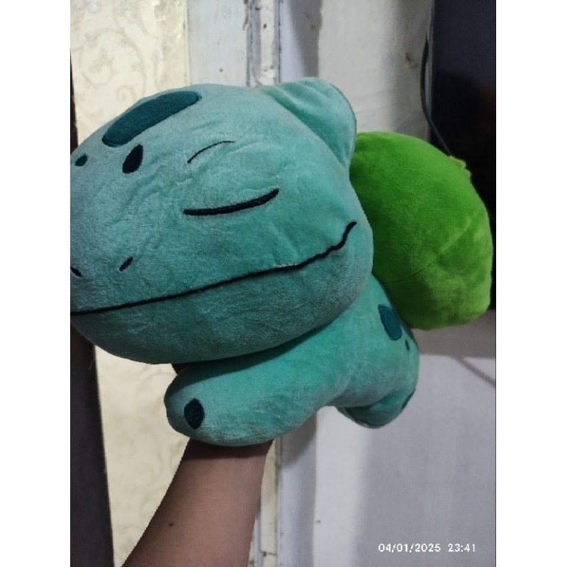 boneka pokemon Bulbasaur pokemon center