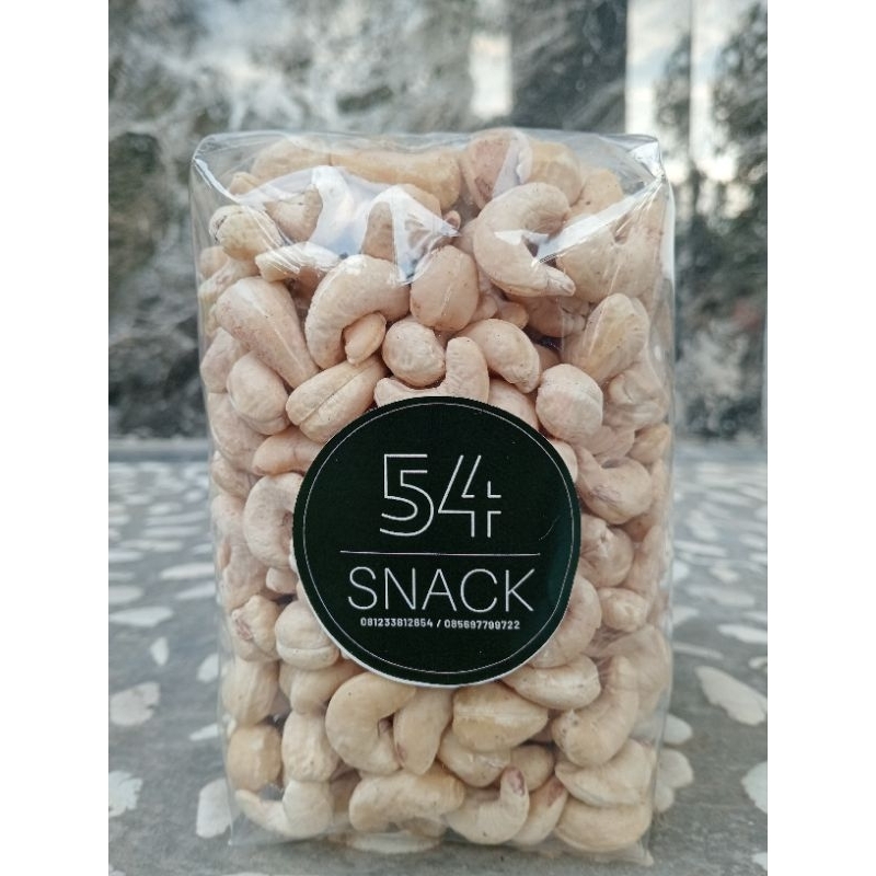 

Kacang Mede Mete Mentah 1/2kg