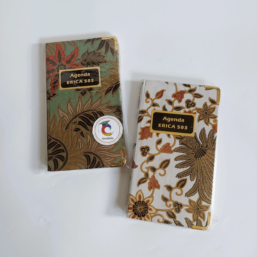 

Buku Oktavo PAPERLINE 100 Lembar Hard Cover