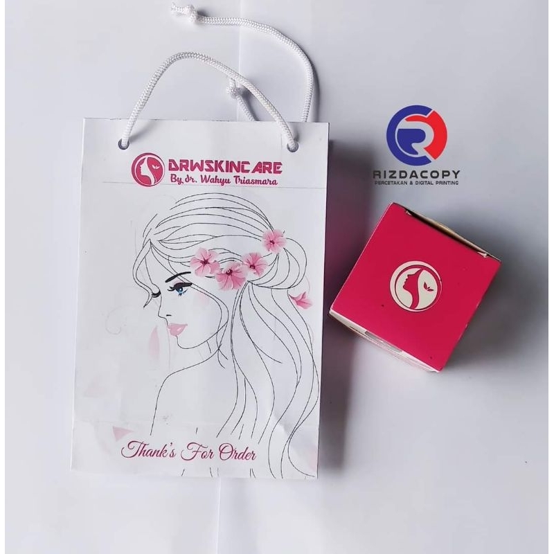 

PAPERBAG MURAH DRWSKINCARE || kode 01