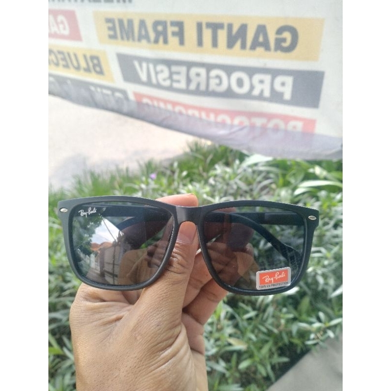 kacamata hitam LENSA ASLI KACA