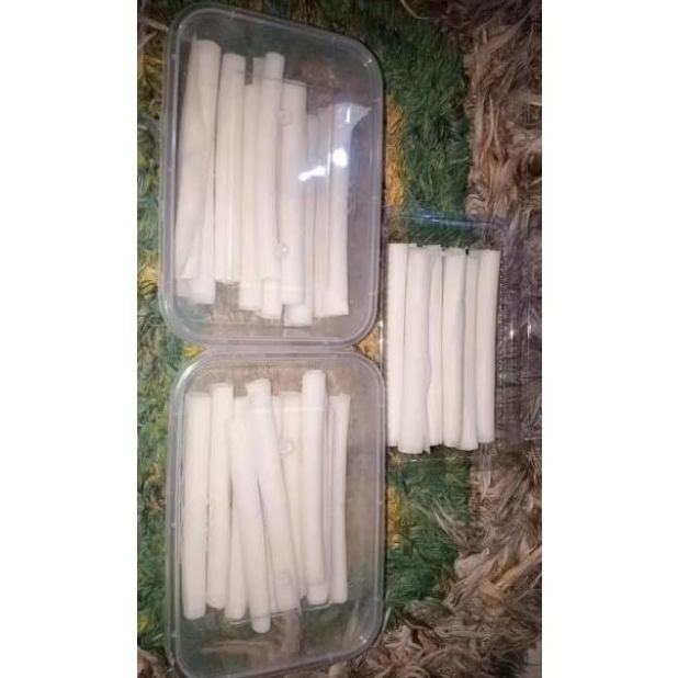 

keju aroma /chess rols isi 10pcs per box rasa mantap