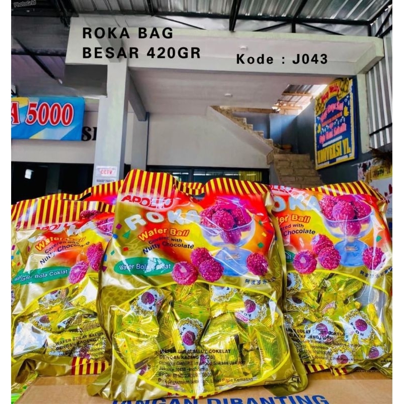 

APOLLO ROKA WAFER BALL COKLAT 420gr Isi -+70pcs