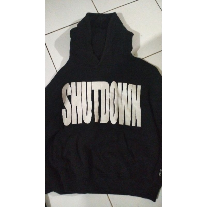 Hoodie shutdown