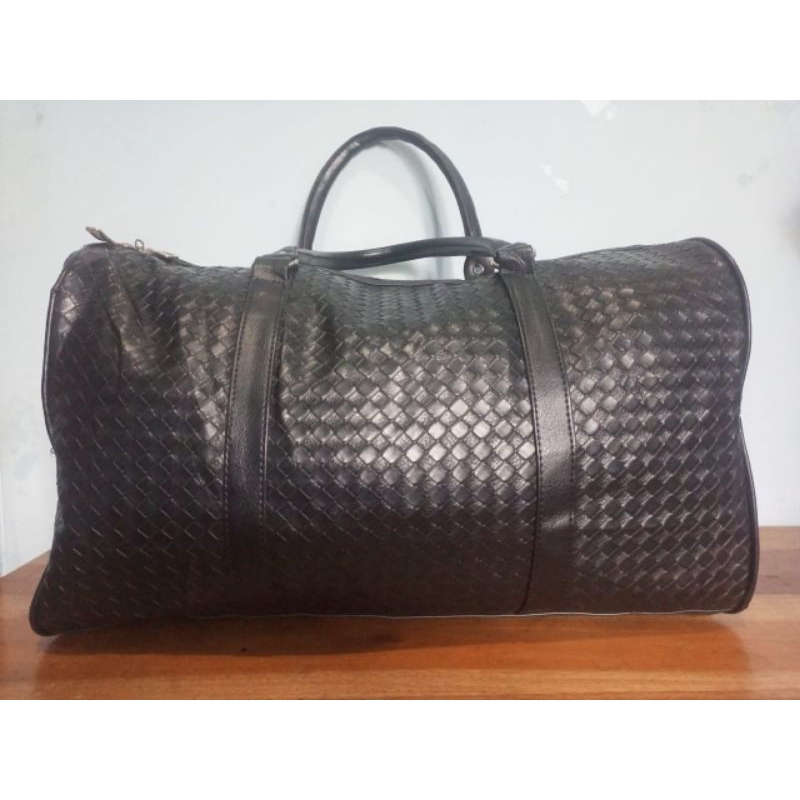 Duffel / travel bag anyam ala bottega