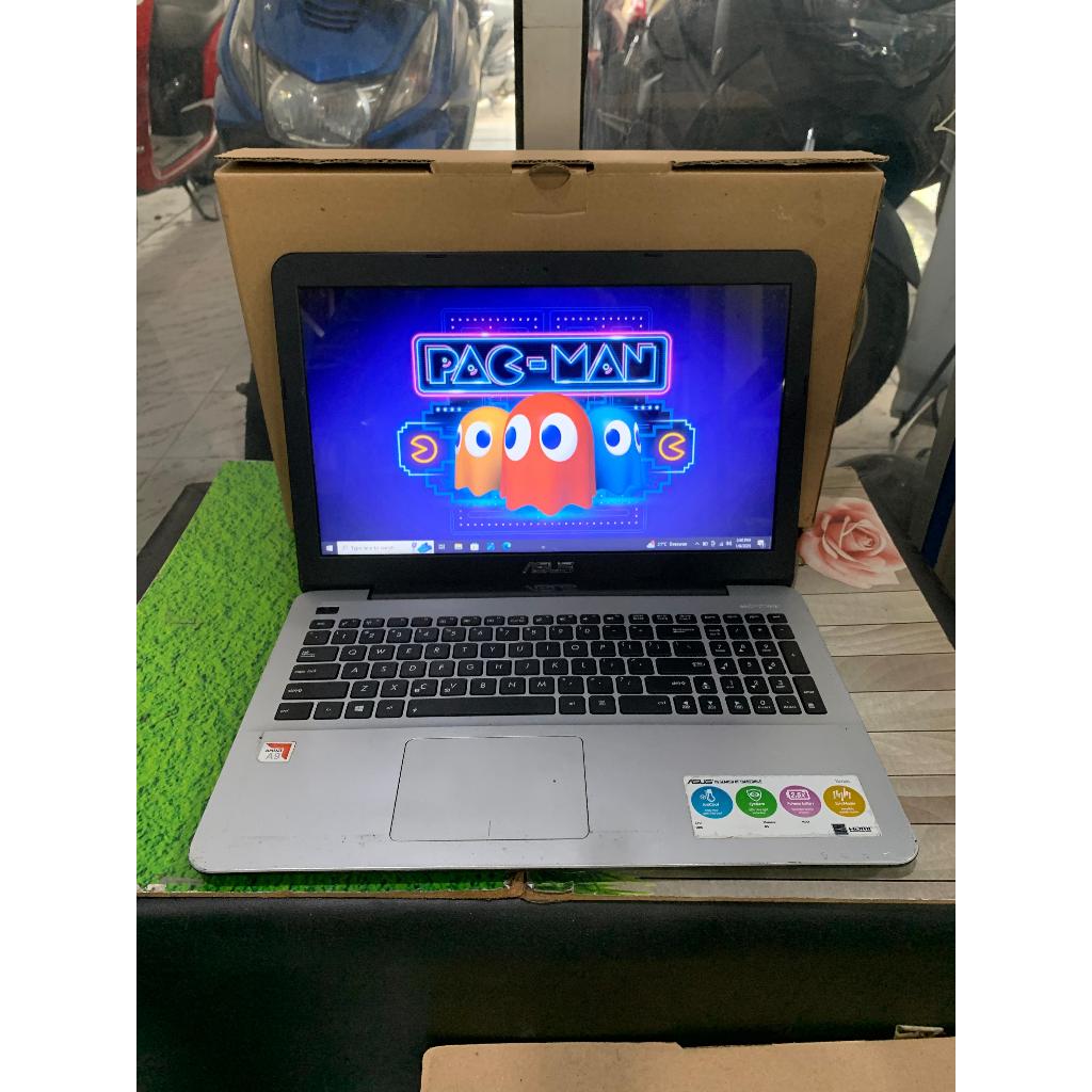 LAPTOP SECOND ASUS X555B AMD A9-9 RAM 4GB/SSD 128GB+HDD 500GB LAYAR15"HD WIN10 LIKENEW
